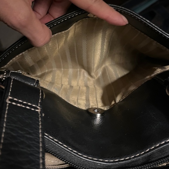 SwissGear Black Leather Women's Bag - Picture 9 of 9